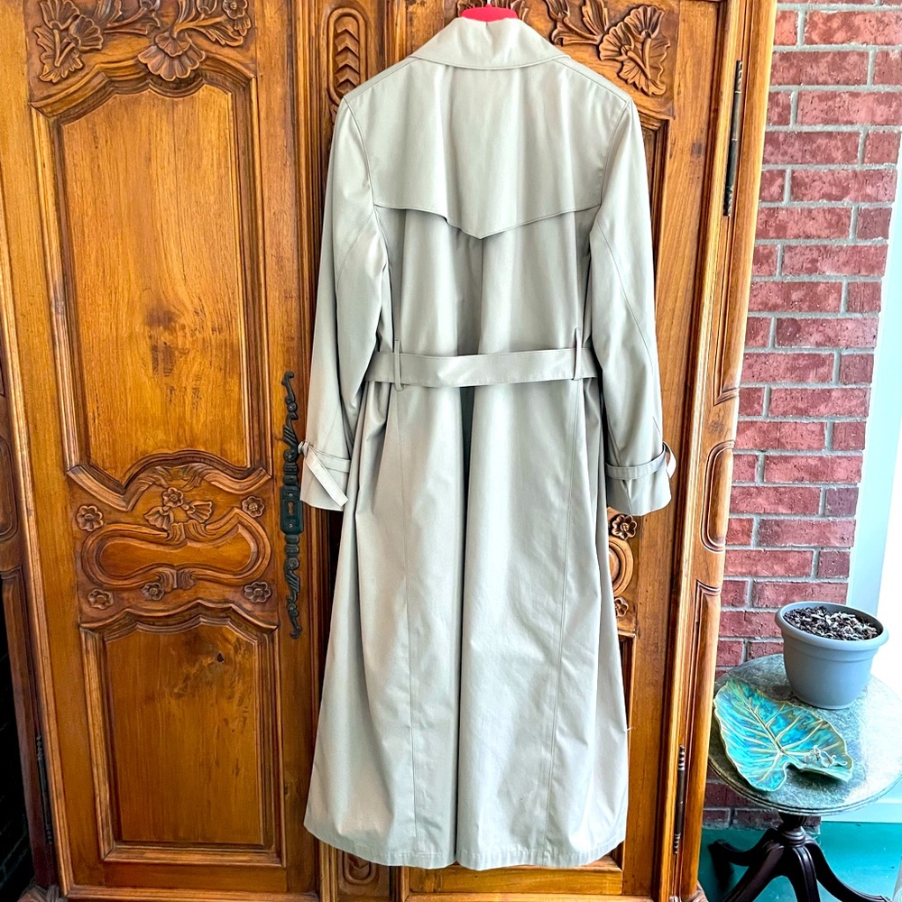 Classic Trench Coat - Picture 3 of 8